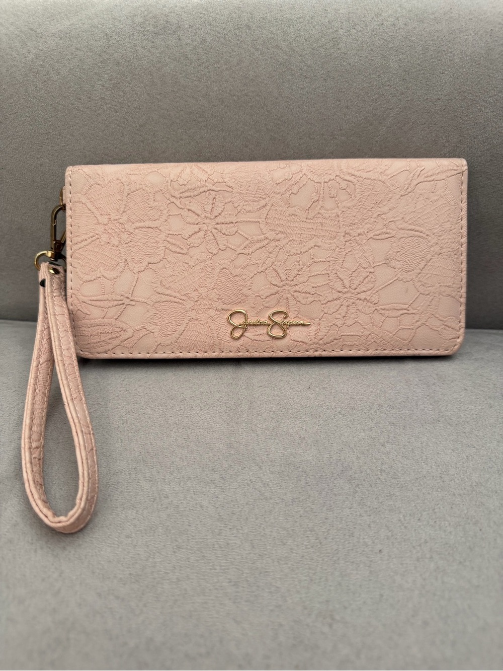 Jessica Simpson Blush Floral Lace Wristlet Wallet